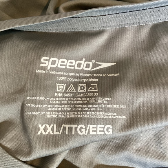 Speedo Grey Athletic Shirt NWT - Picture 6 of 8
